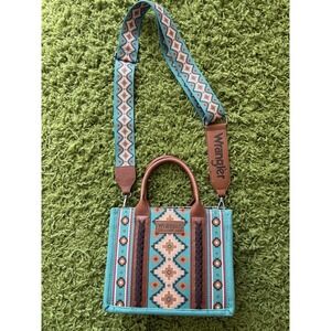 Wrangler Southwestern Aztec Print Canvas Tote Crossbody Bag Turquoise